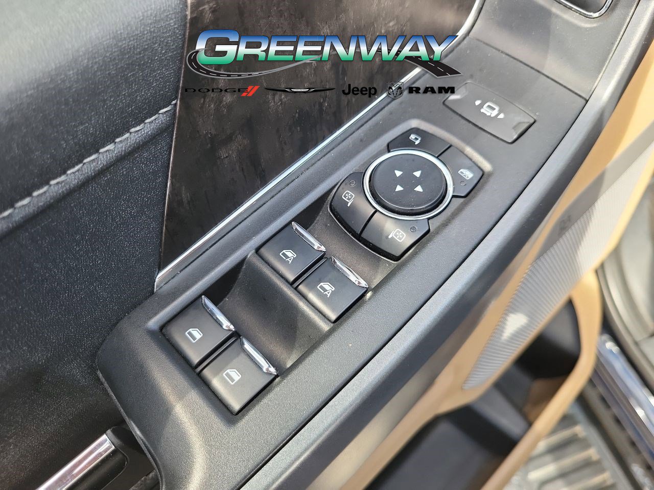 Used 2023 Ford F250 Lariat w/ Sport Appearance Package AWD/4WD image 16