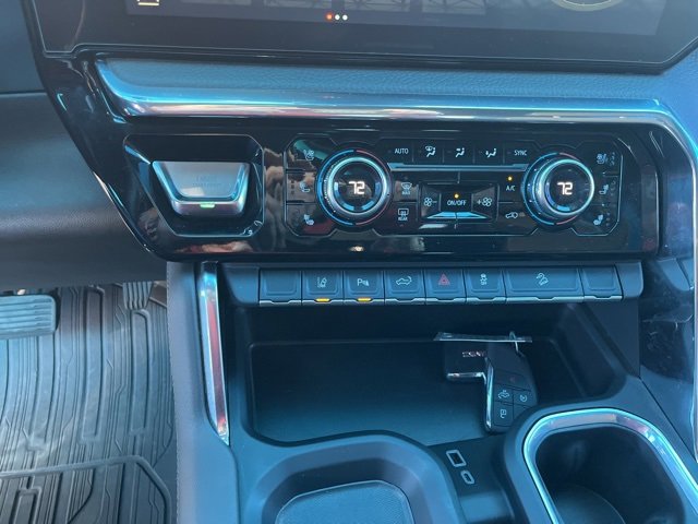 Used 2024 GMC Sierra 2500 Denali w/ Denali Reserve Package image 18