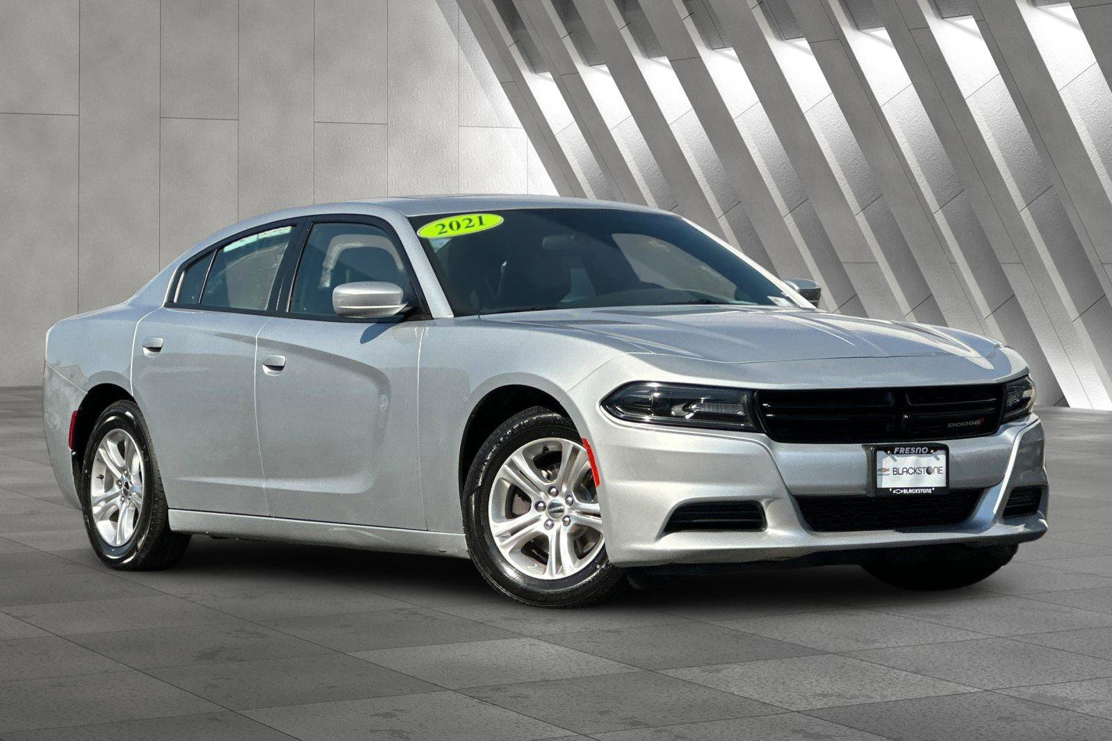 Used 2021 Dodge Charger SXT w/ Leather Interior Group