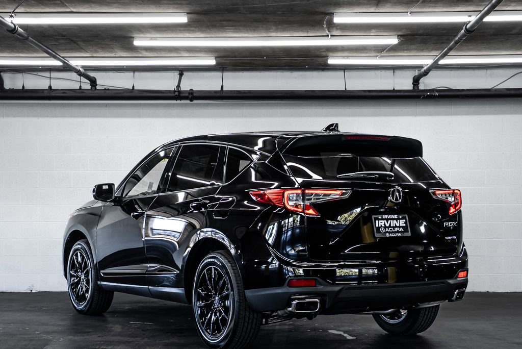 New 2026 Acura RDX SH-AWD image 3