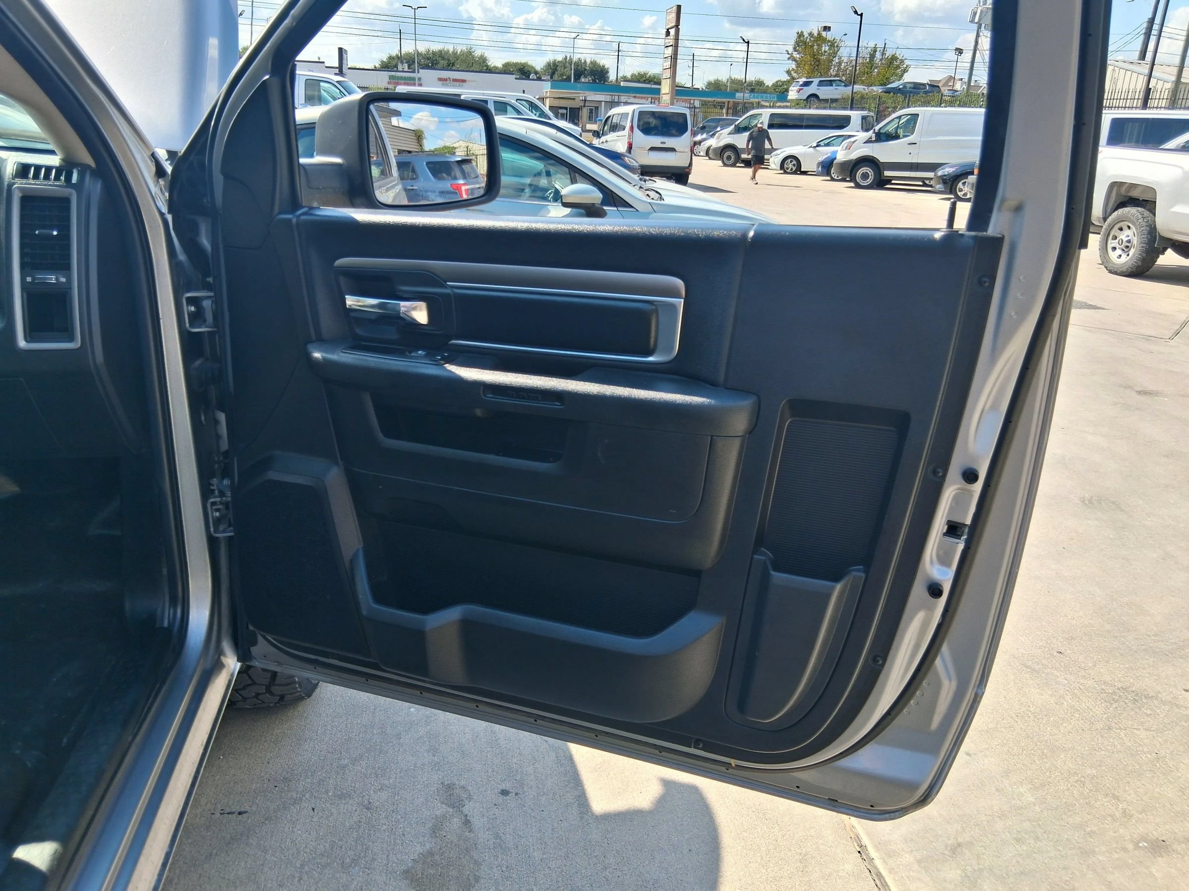 Used 2021 RAM 1500 Tradesman w/ Power & Remote Entry Group AWD/4WD image 28
