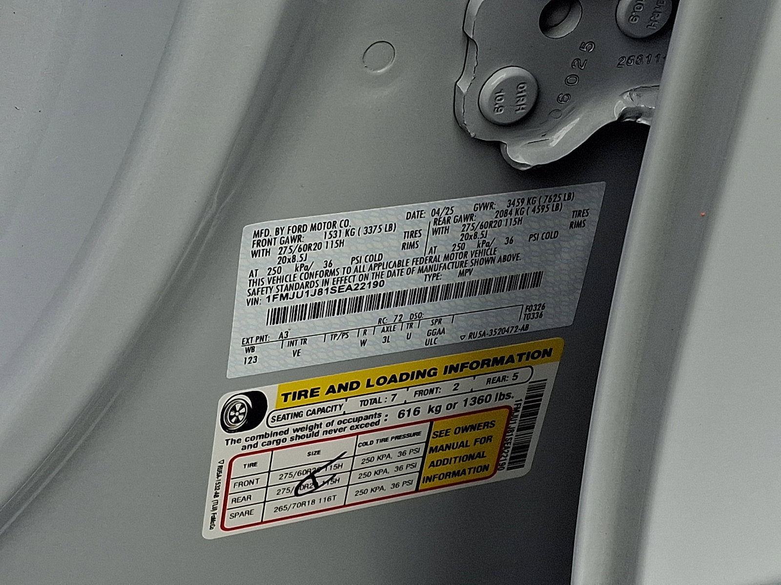 Used 2025 Ford Expedition Active image 29