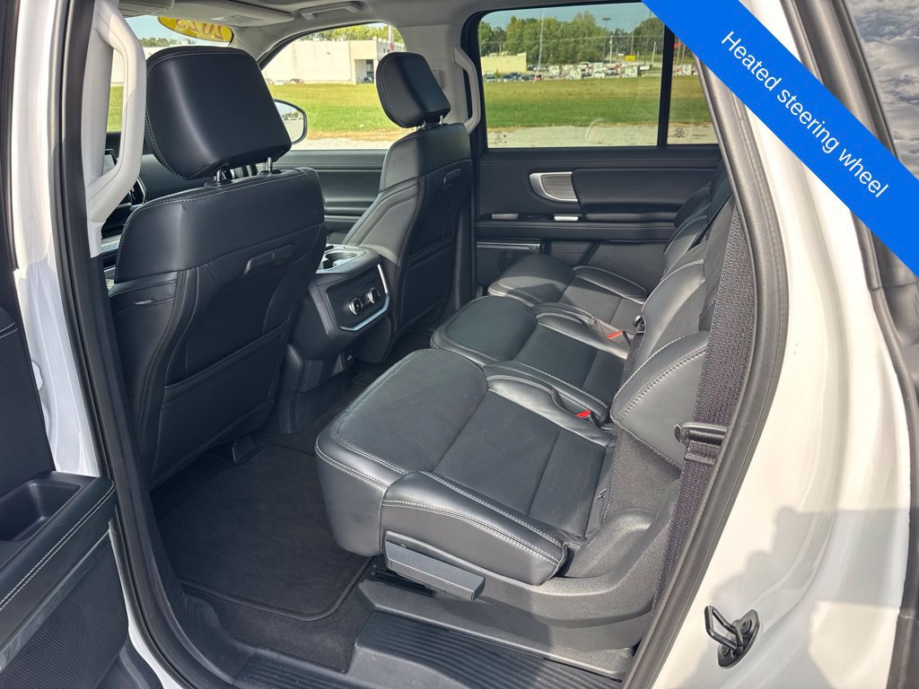 Used 2025 Ford Expedition Max Platinum AWD/4WD image 20