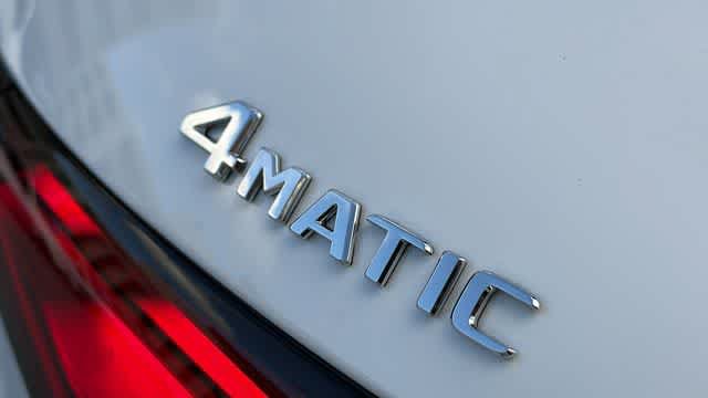 Used 2026 Mercedes-Benz GLC 300 4MATIC image 12