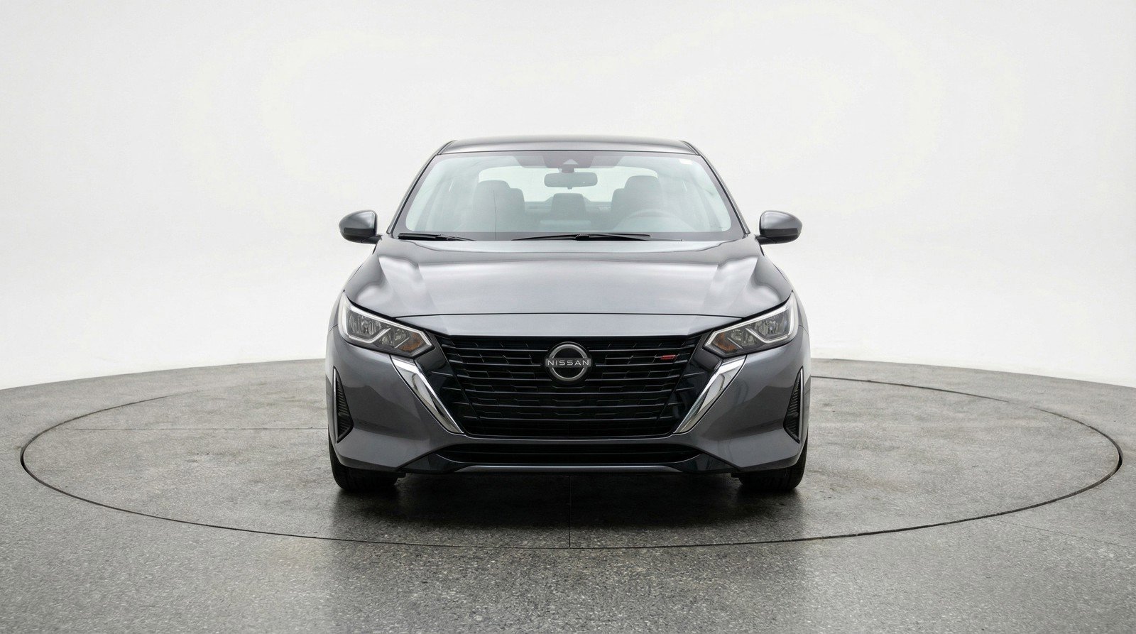 Used 2025 Nissan Sentra SV image 2