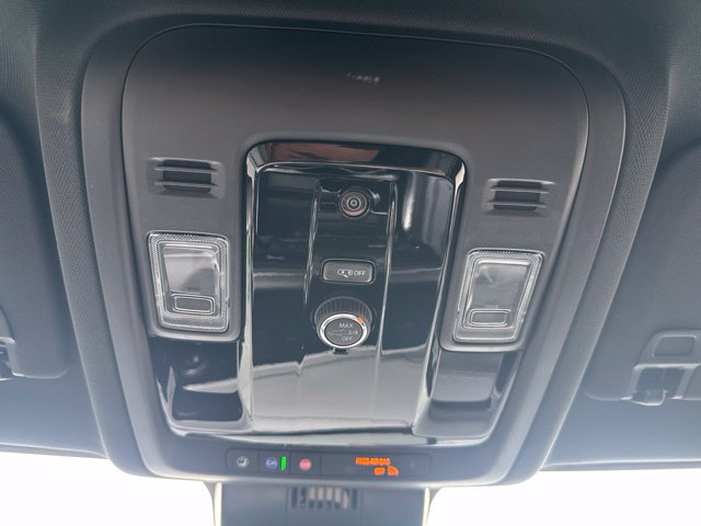 Used 2026 Chevrolet Tahoe Z71 AWD/4WD image 28