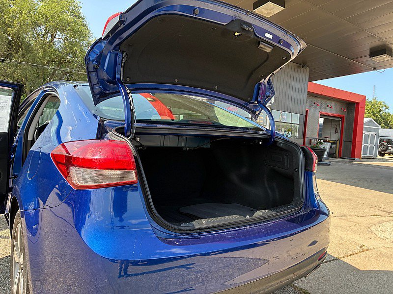 Used 2018 Kia Forte S FWD image 19