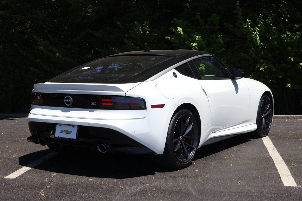Used 2023 Nissan Z w/ Floor Mat Package (L93) RWD image 8