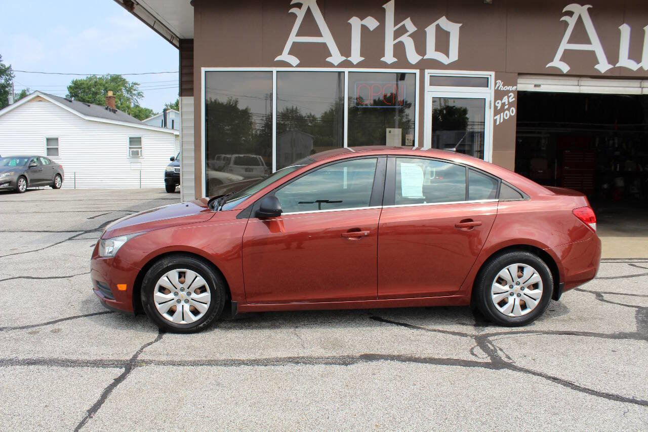 Used 2012 Chevrolet Cruze LS w/ Connectivity Package image 6