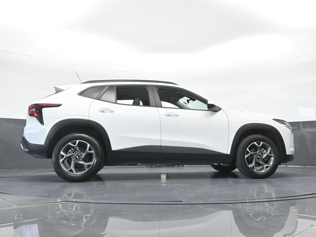 Used 2024 Chevrolet Trax LT FWD image 56
