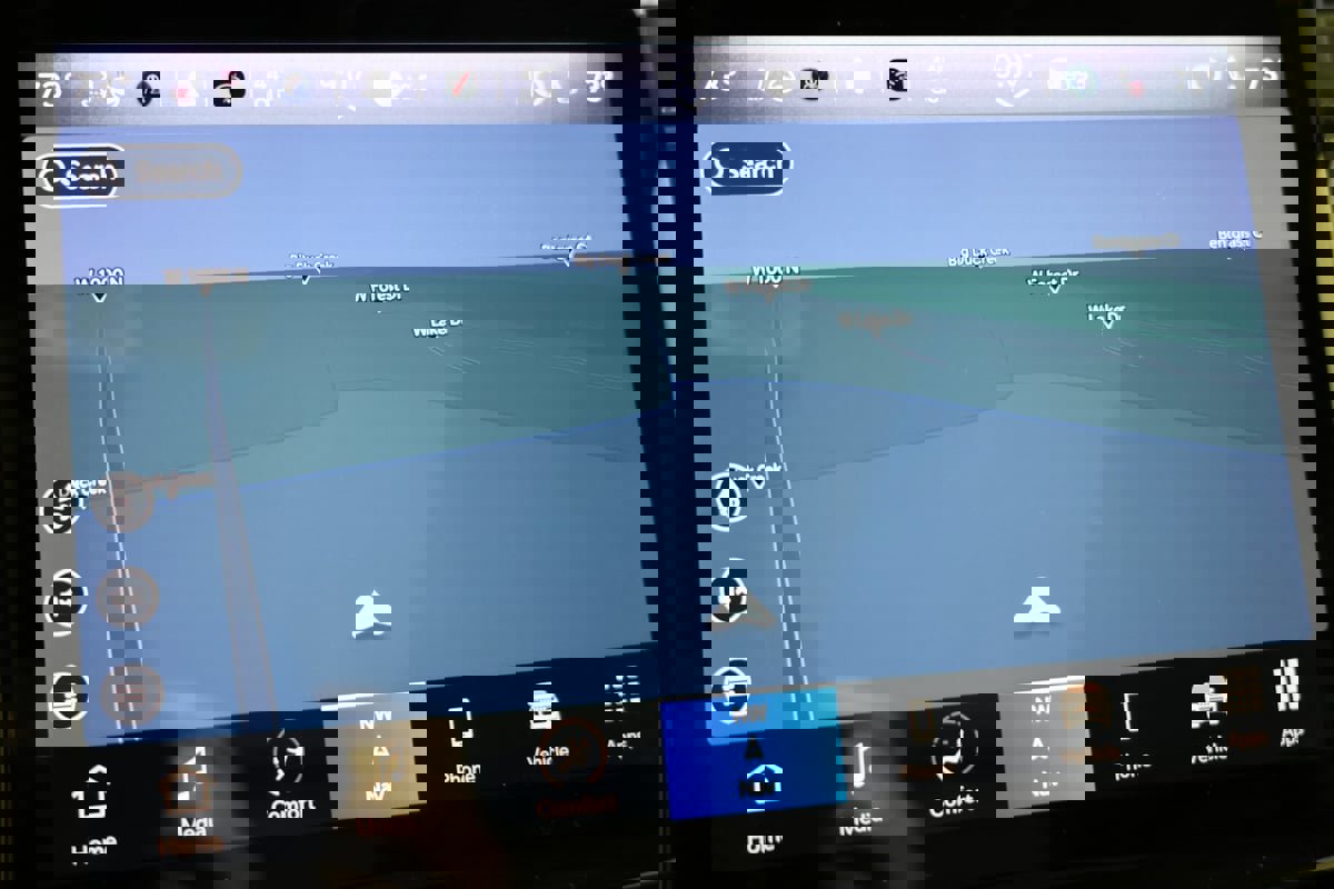 Used 2022 Jeep Grand Cherokee L Limited image 8