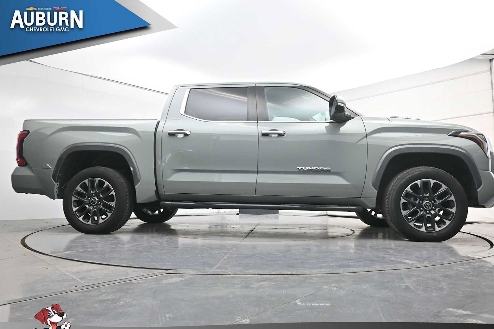 Used 2024 Toyota Tundra Limited AWD/4WD image 25