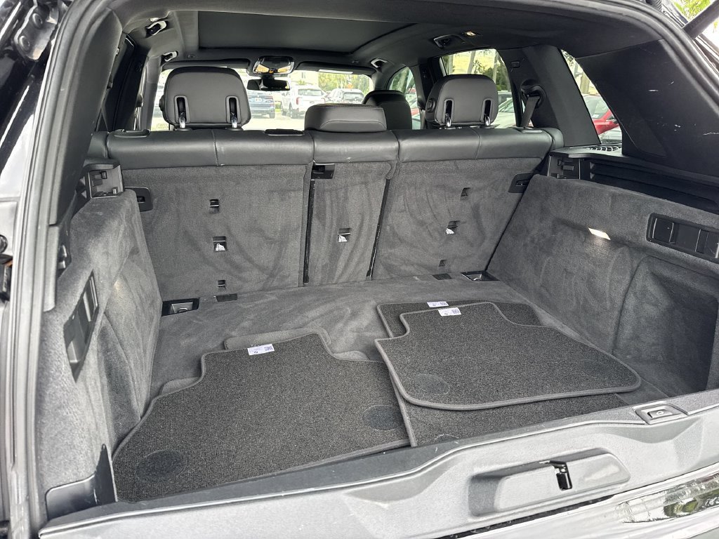 Used 2021 BMW X5 sDrive40i w/ Premium Package RWD image 58