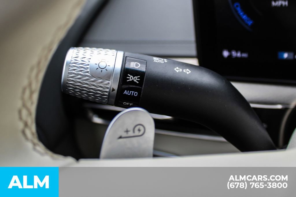 Used 2023 Genesis GV60 Performance image 29