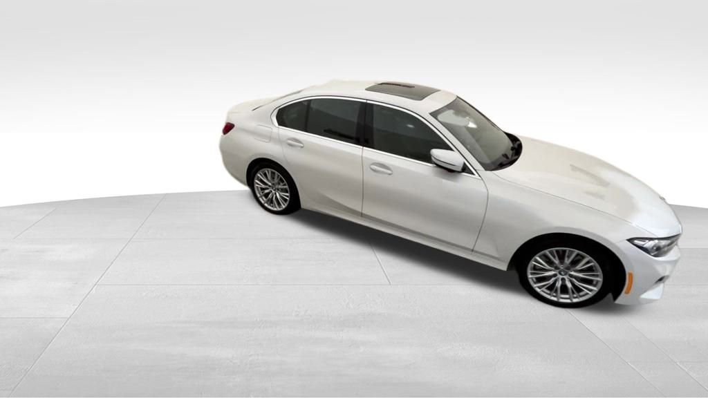 Used 2024 BMW 330e xDrive image 23