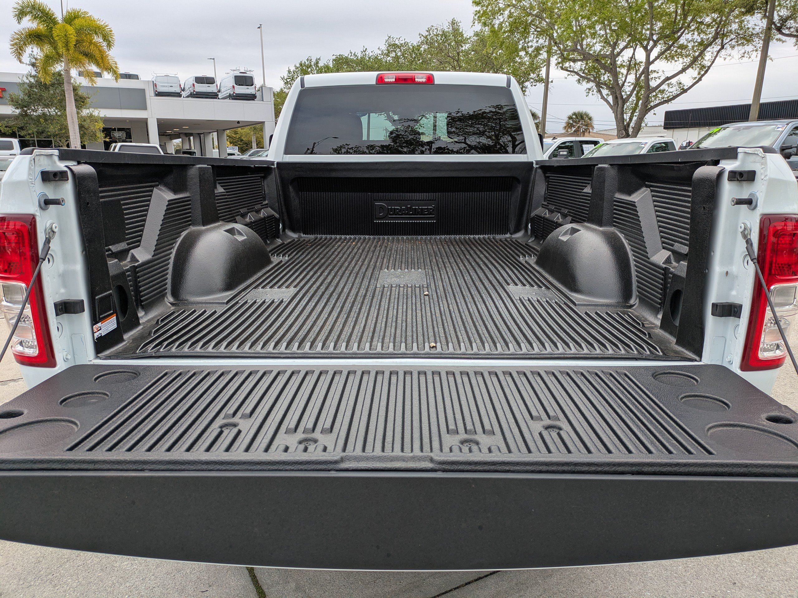 Used 2024 RAM 3500 Big Horn AWD/4WD image 13