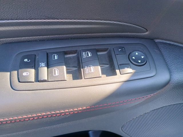 Used 2024 Dodge Durango GT image 23