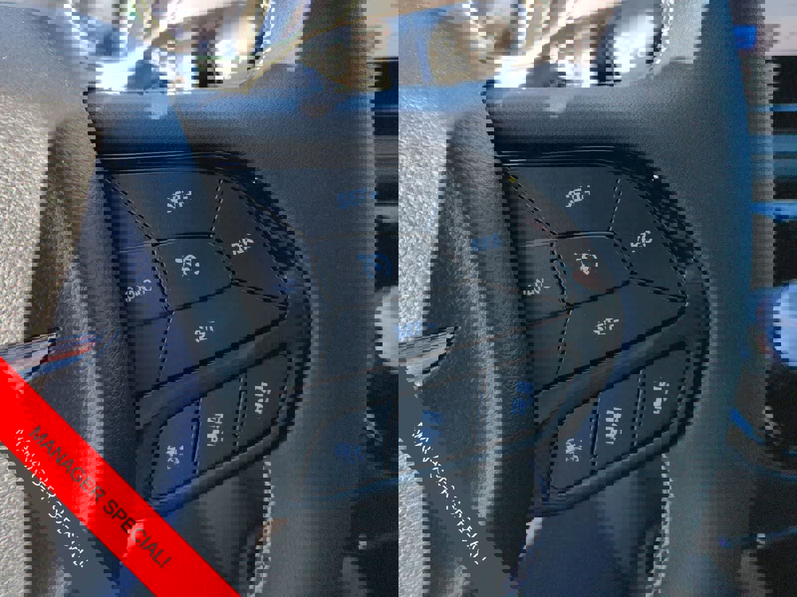 New 2026 Chrysler Pacifica Select w/ S Appearance Package image 16