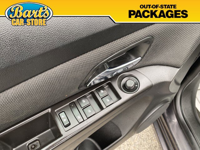 Used 2016 Chevrolet Cruze LT image 23