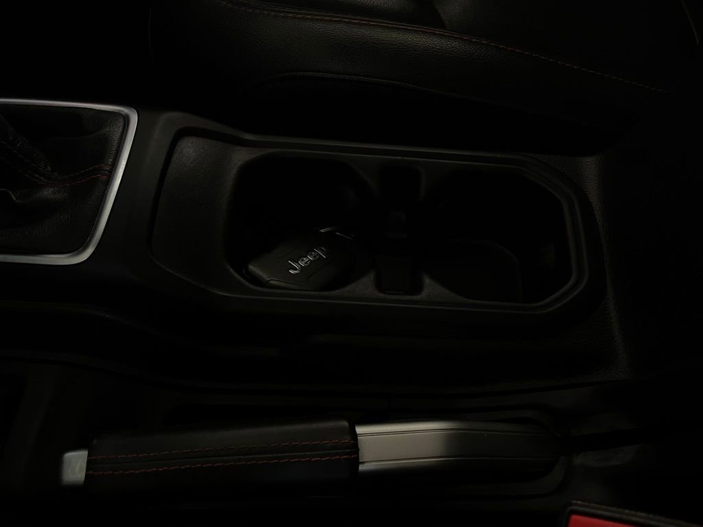 Used 2019 Jeep Wrangler Rubicon AWD/4WD image 27
