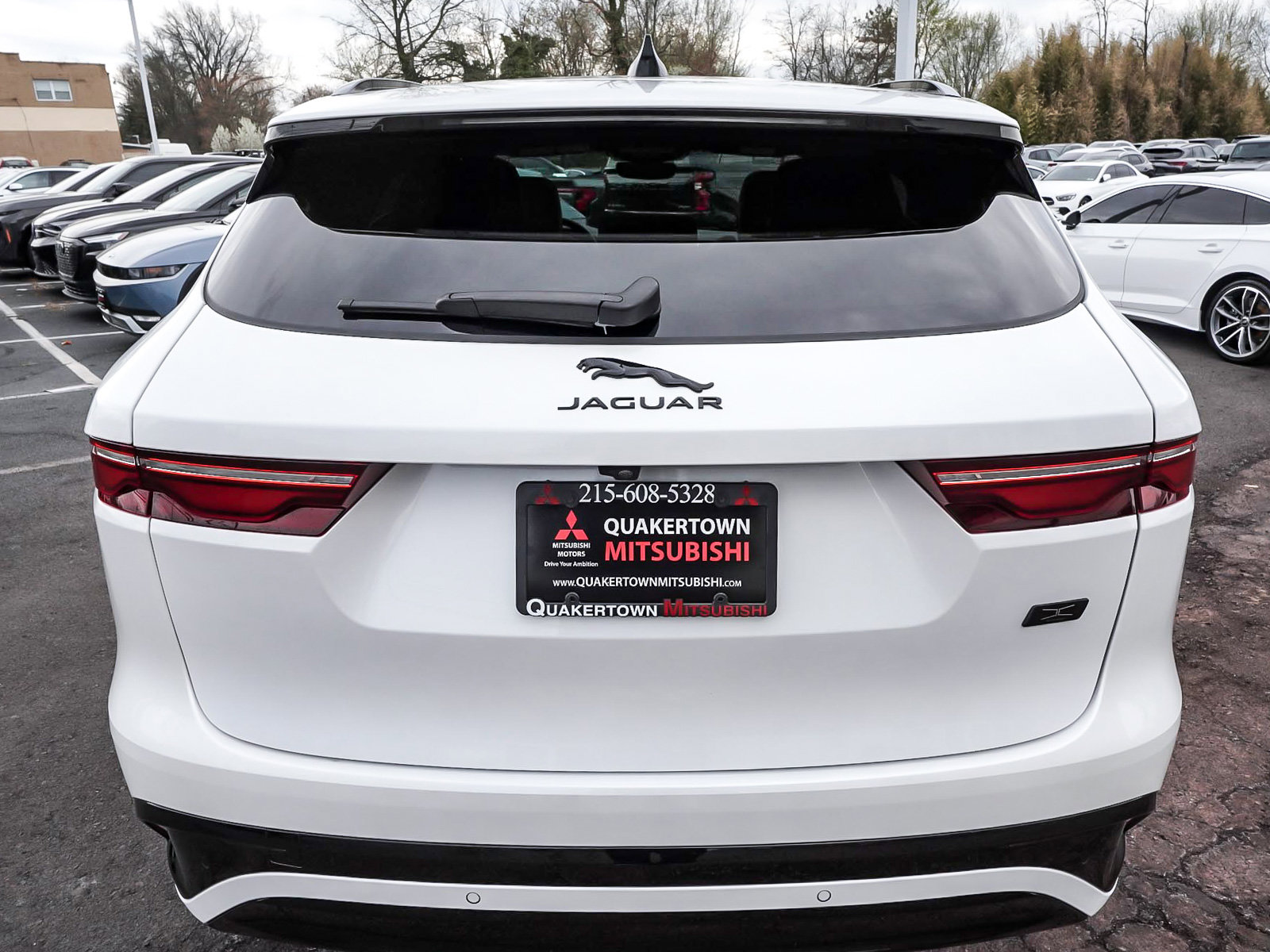 Used 2026 Jaguar F-PACE R-Dynamic S image 5