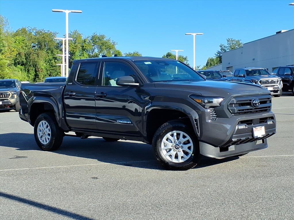 New 2026 Toyota Tacoma SR5 AWD/4WD image 2