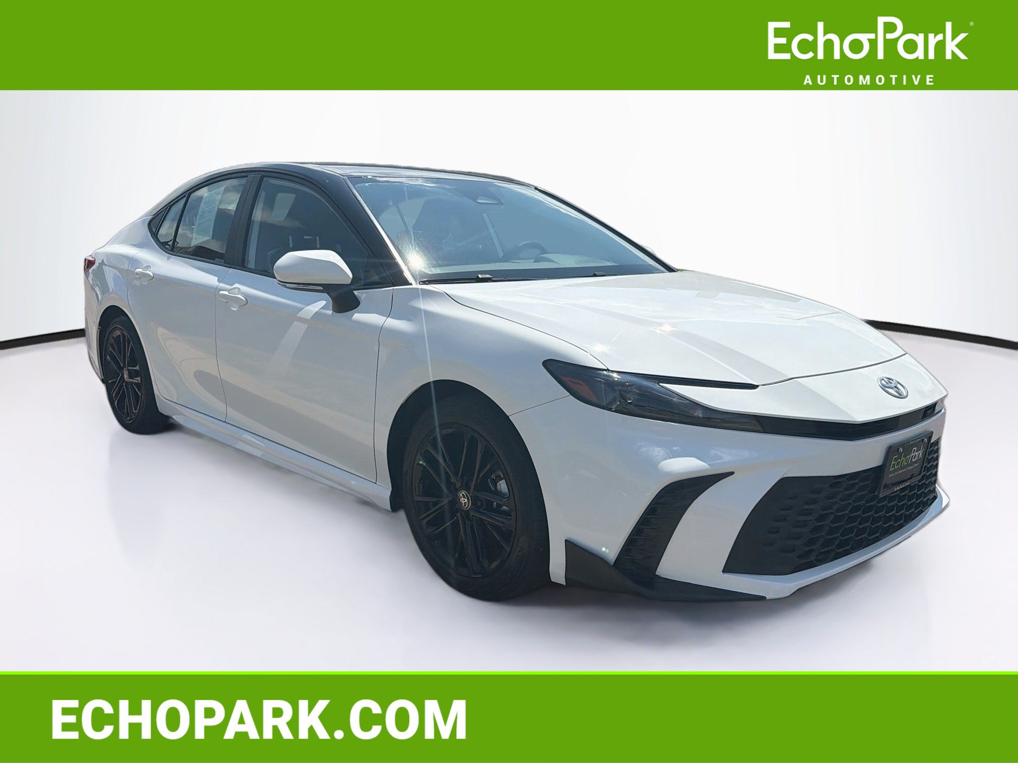 Used 2025 Toyota Camry SE