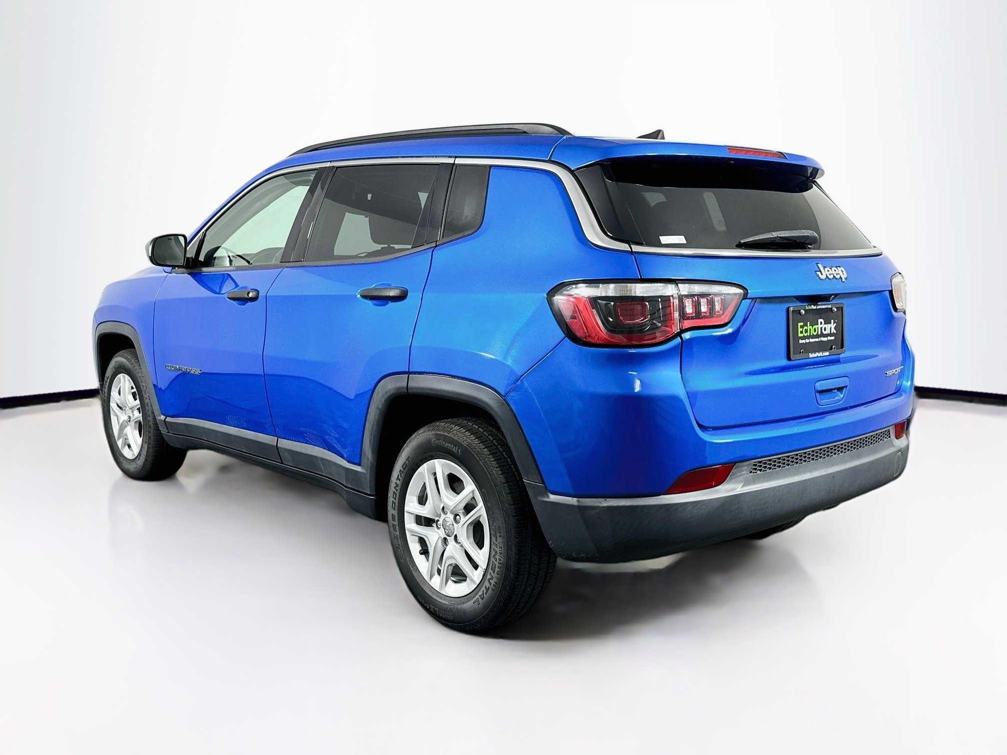 Used 2019 Jeep Compass Sport FWD image 5