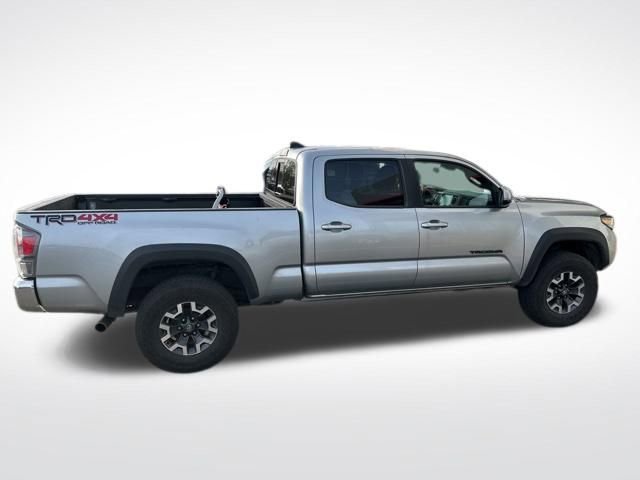 Used 2023 Toyota Tacoma TRD Off-Road w/ Black Out Package (TMS) image 5