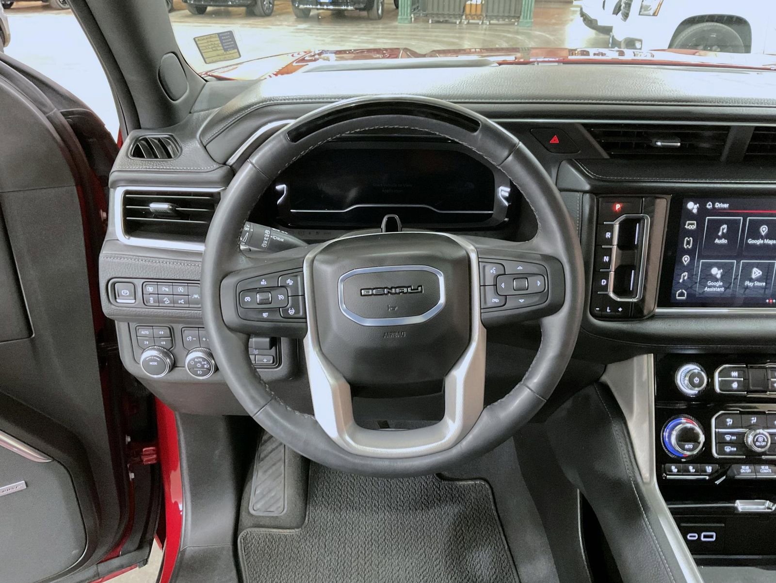 Certified 2024 GMC Yukon XL Denali w/ Advanced Technology Package image 11