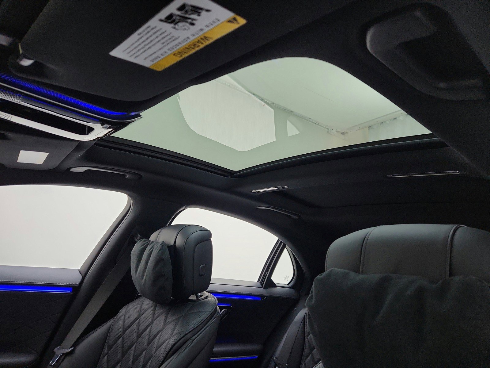 Certified 2023 Mercedes-Benz S 500 4MATIC image 11