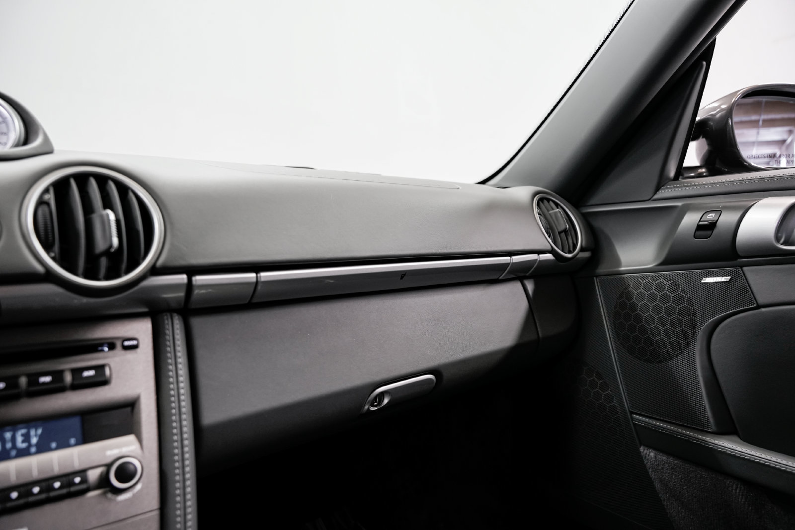 Used 2006 Porsche Cayman S RWD image 15