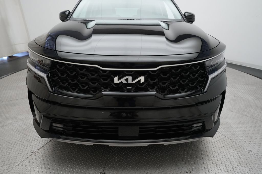 Certified 2023 Kia Sorento SX Prestige w/ Panoramic Sunroof Package AWD/4WD image 22