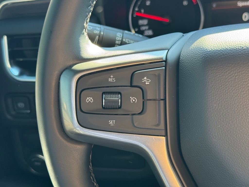 Used 2024 Chevrolet Tahoe LS RWD image 18