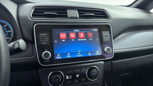 Used 2025 Nissan Leaf S FWD image 30