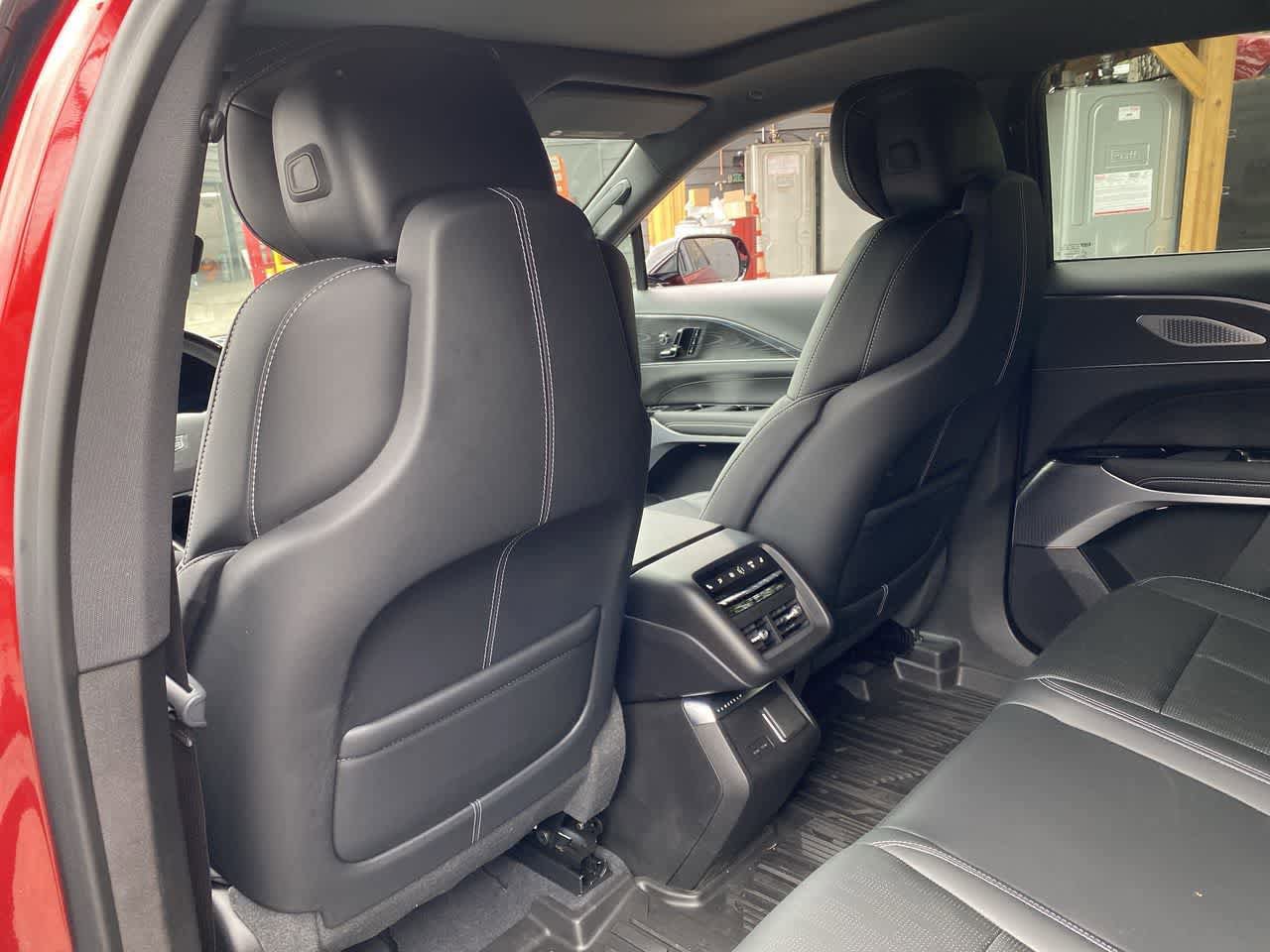 Used 2024 Cadillac Lyriq Luxury w/ LPO, Floor Liner Package AWD/4WD image 16