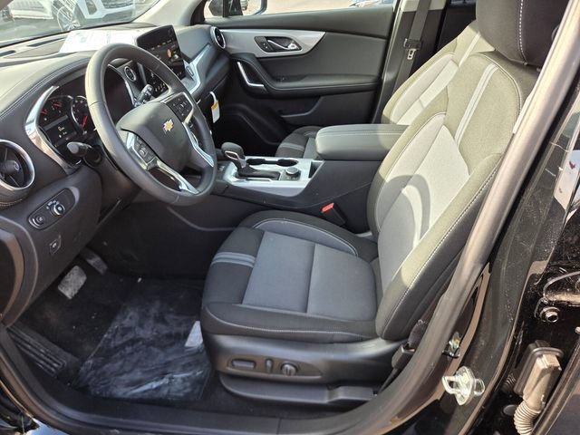 New 2026 Chevrolet Blazer LT w/ Convenience Package FWD image 6