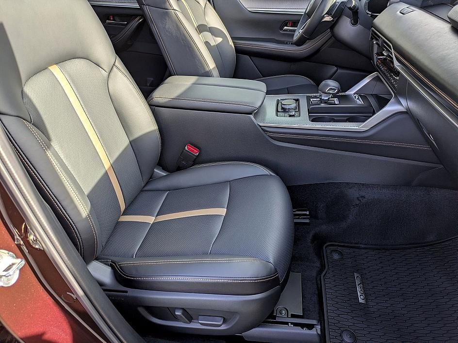 New 2026 MAZDA CX-90 3.3 Turbo w/ Premium Plus Pkg image 35