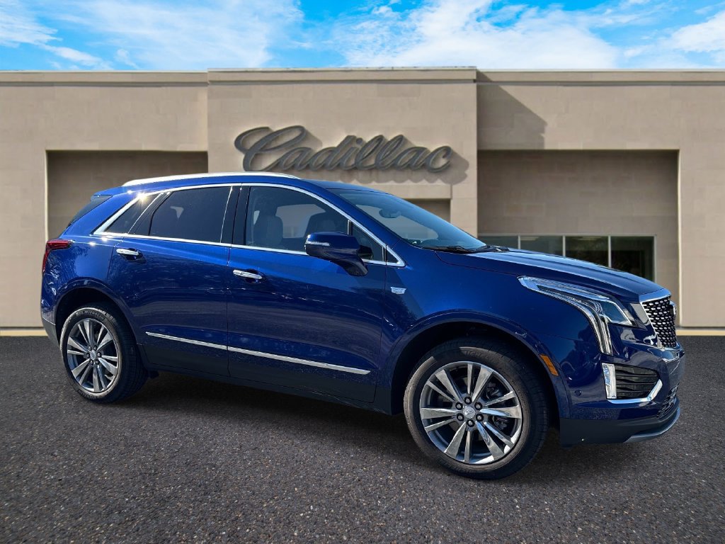 New 2026 Cadillac XT5 Premium Luxury