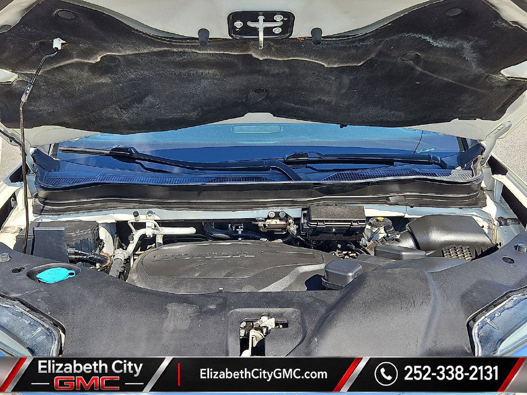 Used 2019 Honda Pilot Touring image 32