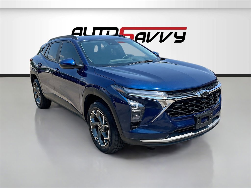 Used 2024 Chevrolet Trax LT w/ Driver Confidence Package