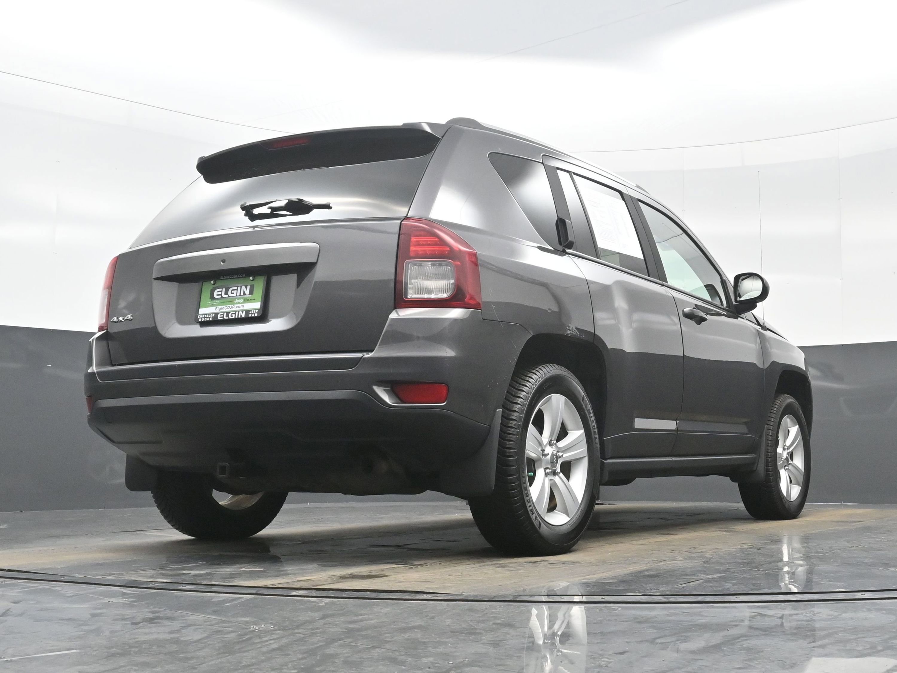 Used 2016 Jeep Compass Sport w/ Power Value Group image 27