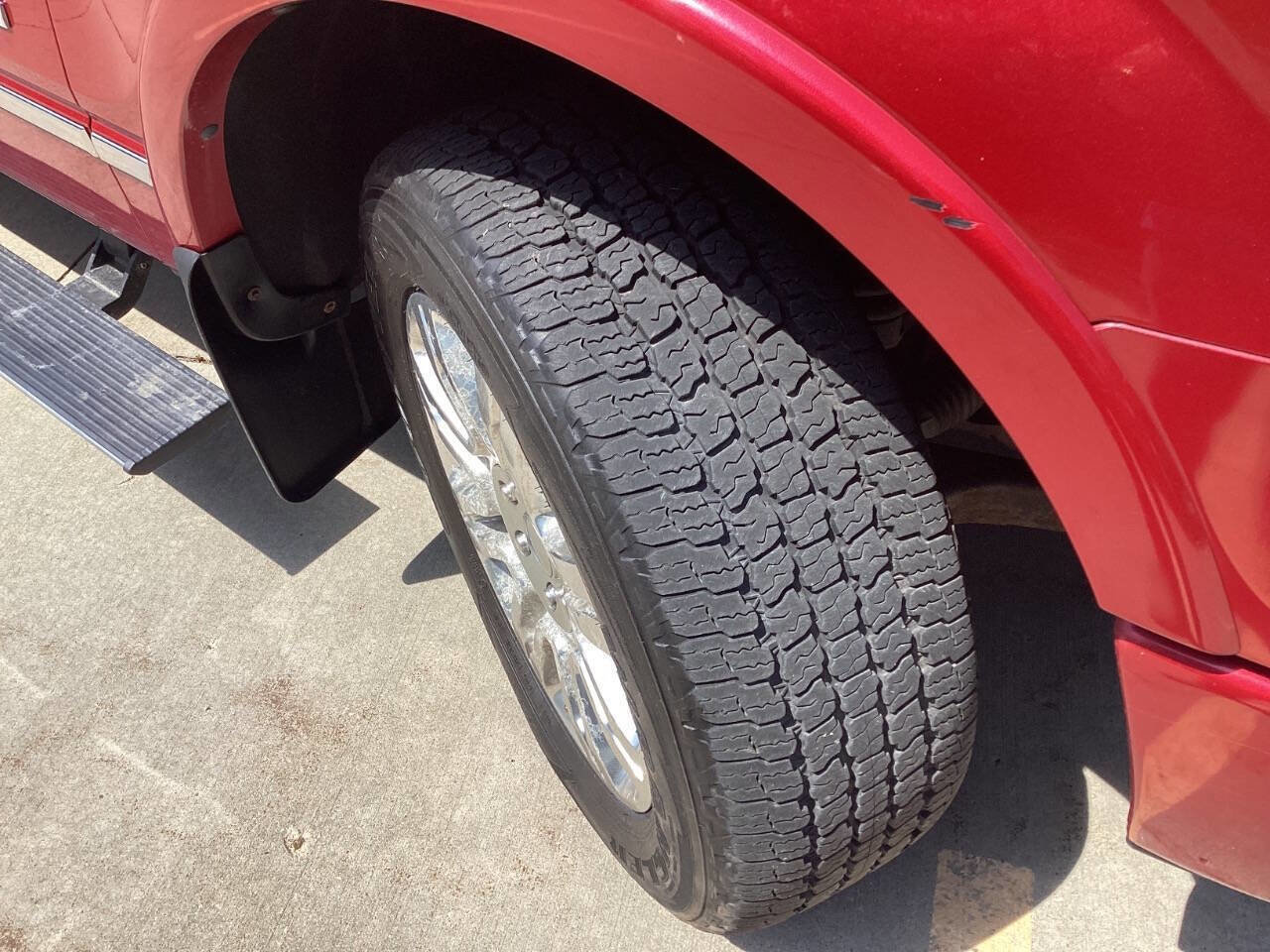Used 2012 Ford F150 Platinum AWD/4WD image 7