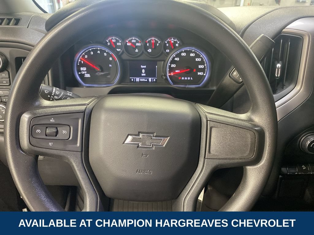 Used 2022 Chevrolet Silverado 1500 Custom Trail Boss AWD/4WD image 15