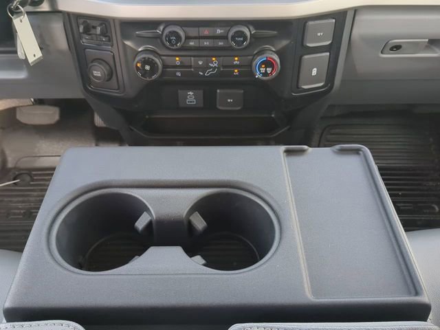 New 2025 Ford F250 XL w/ XL Chrome Package image 21
