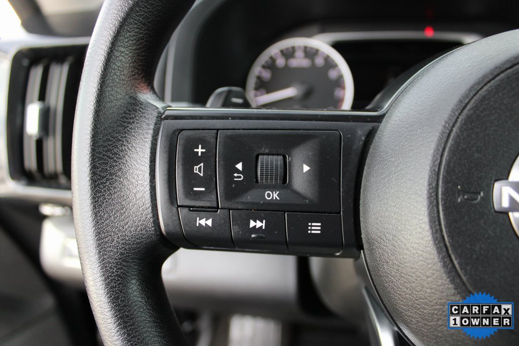 Used 2024 Nissan Pathfinder S image 21