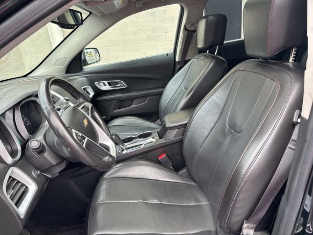 Used 2016 Chevrolet Equinox LTZ w/ Enhanced Convenience Package image 12