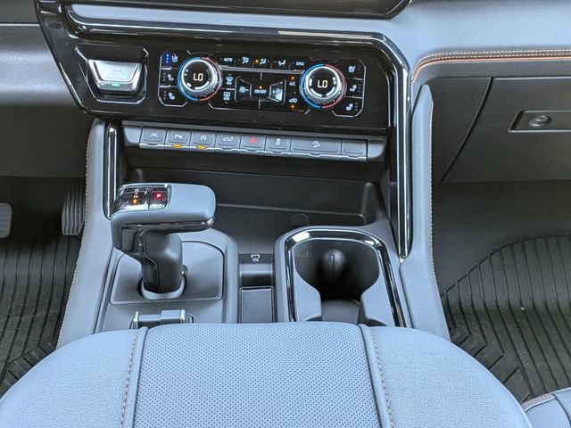 New 2026 GMC Sierra 1500 AT4 w/ AT4 Premium Package AWD/4WD image 20