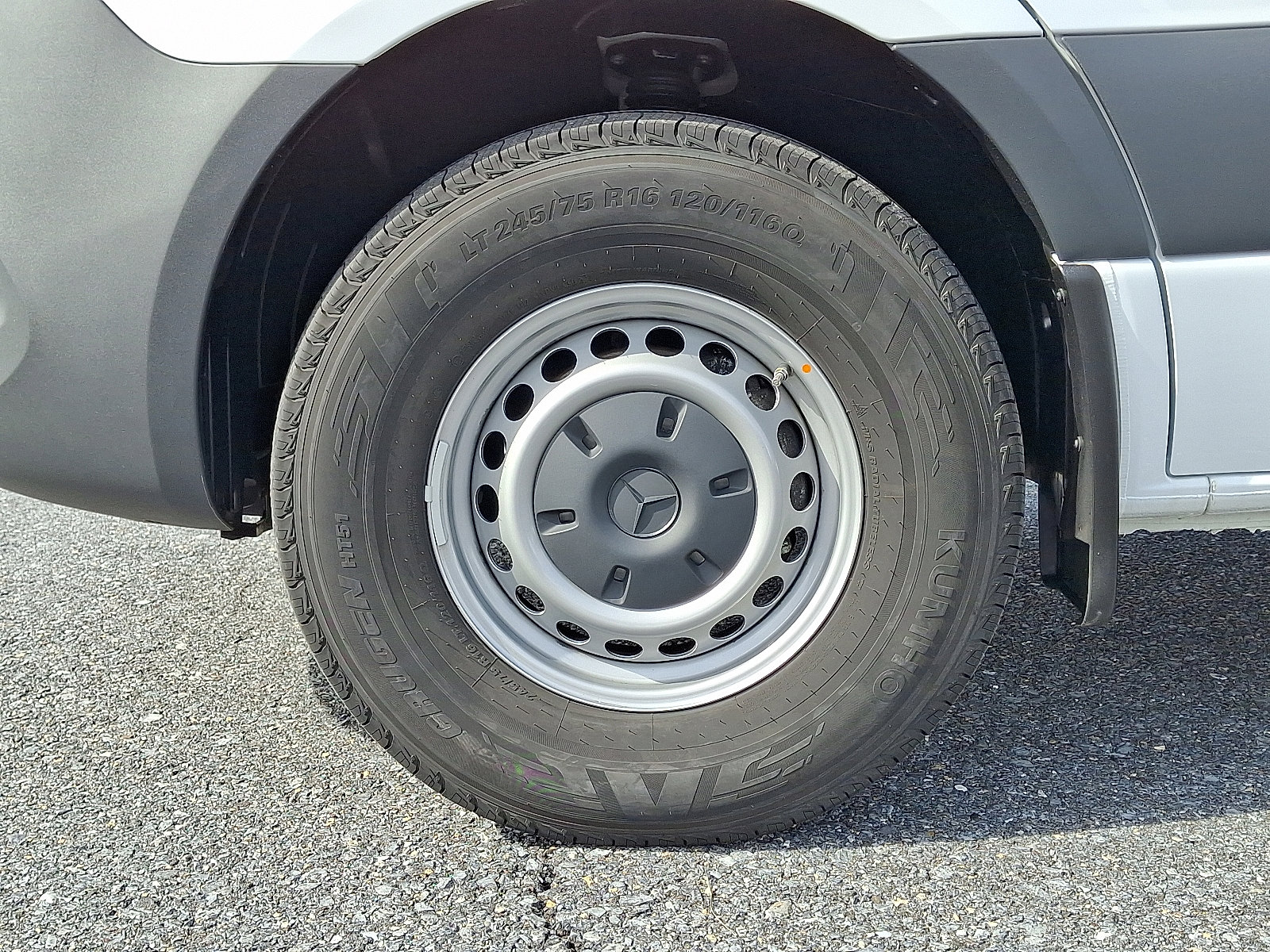 Certified 2025 Mercedes-Benz Sprinter 2500 image 11