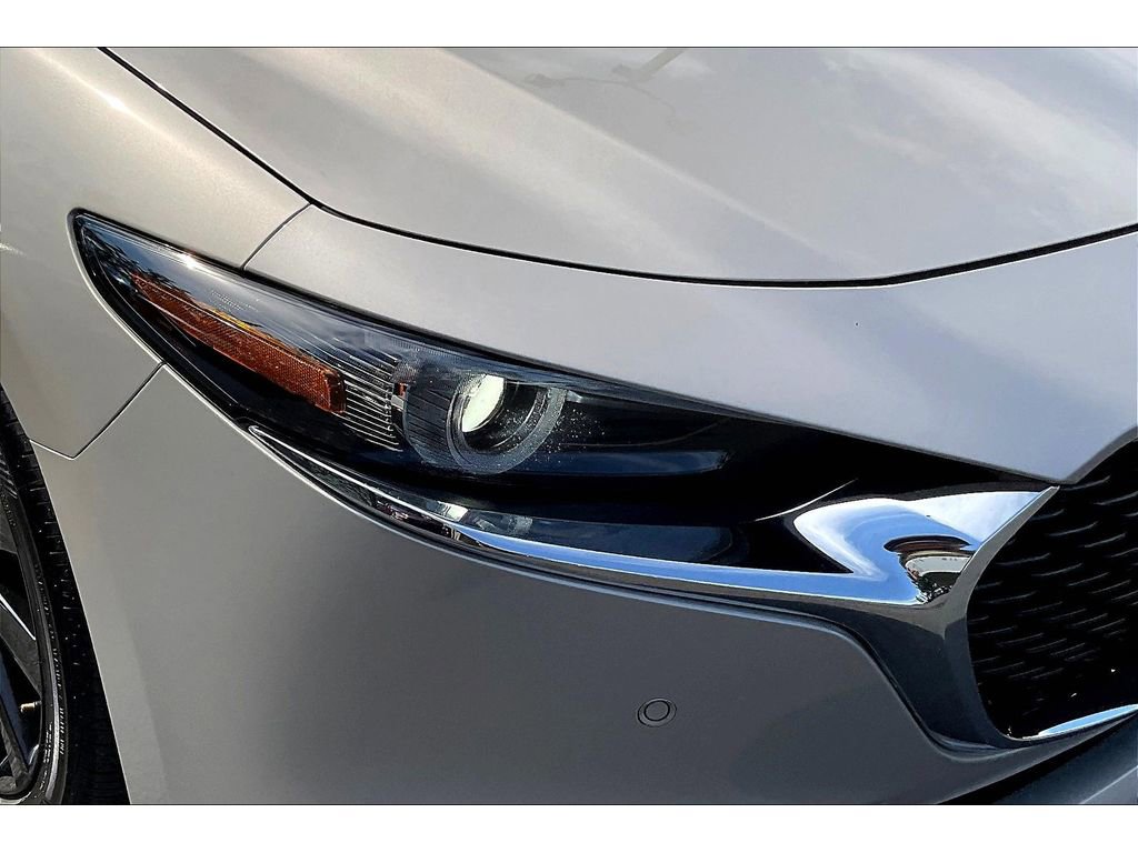 Used 2022 MAZDA MAZDA3 s image 28